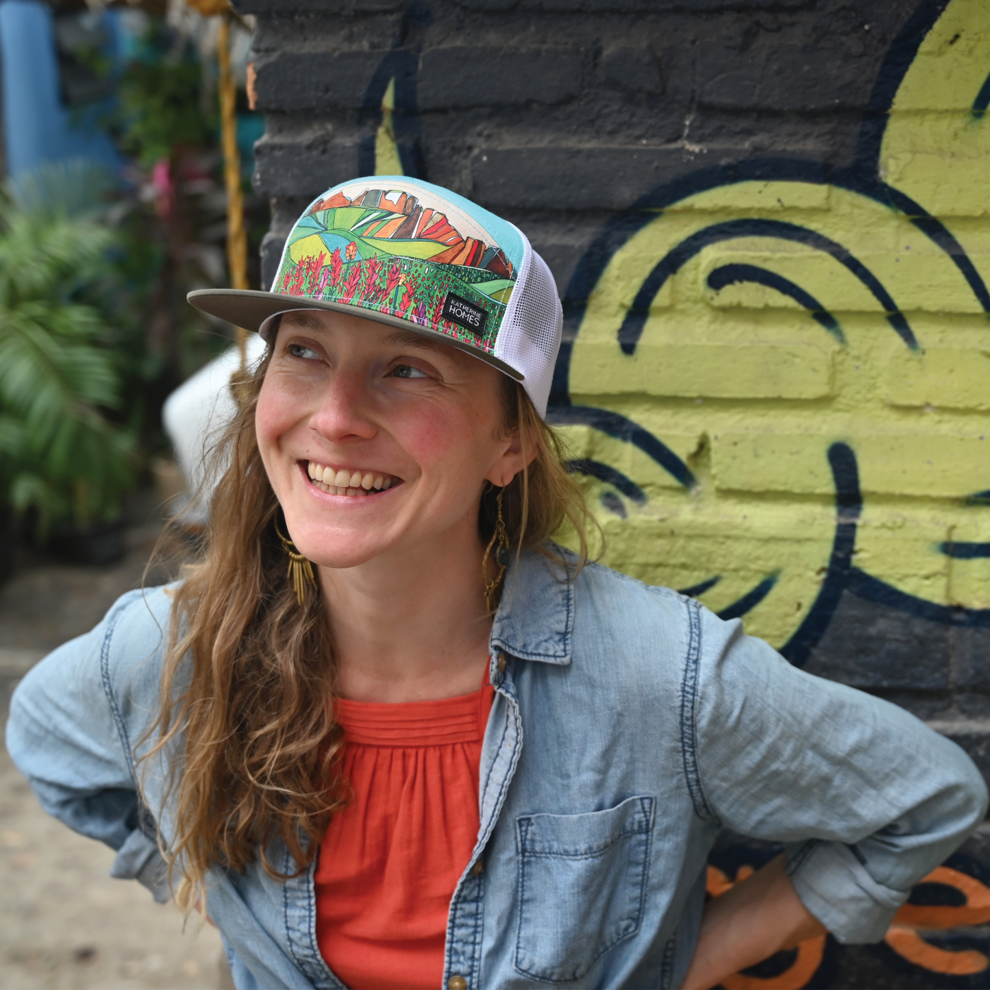 Indian Paintbrush | 7 Panel | Olive | Turquoise | 100% White Recycled Mesh